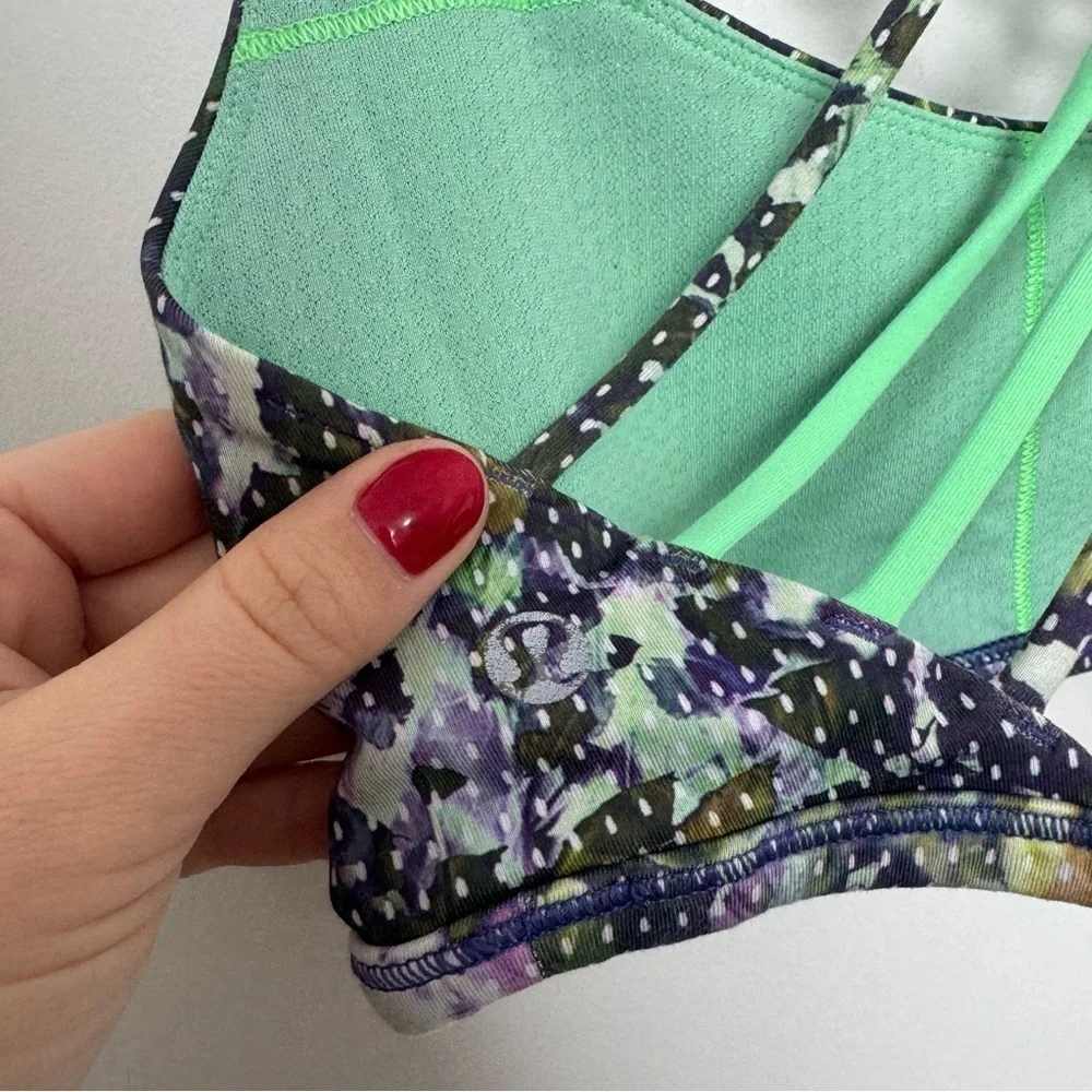 Lululemon Free To Be *Wild
Floral Sport White Multi / Pistachio 6 - Picture 7 of 8